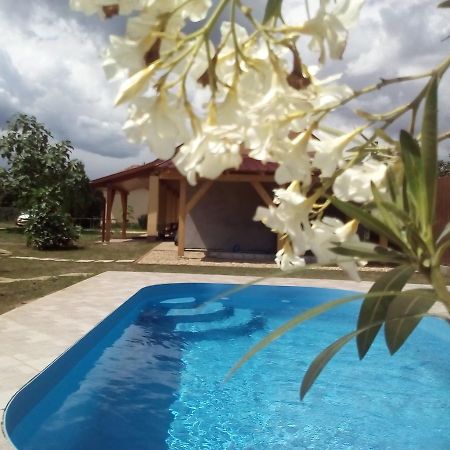 Potyka Apartman Tiszafured Exterior photo