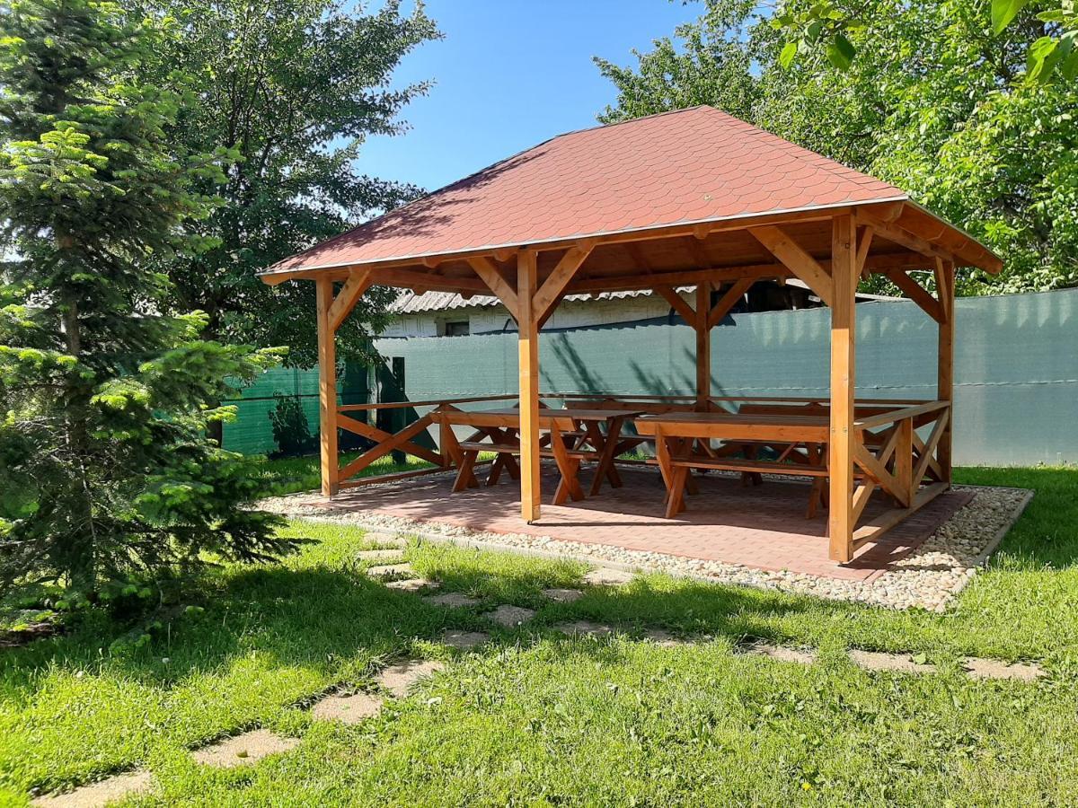 Potyka Apartman Tiszafured Exterior photo