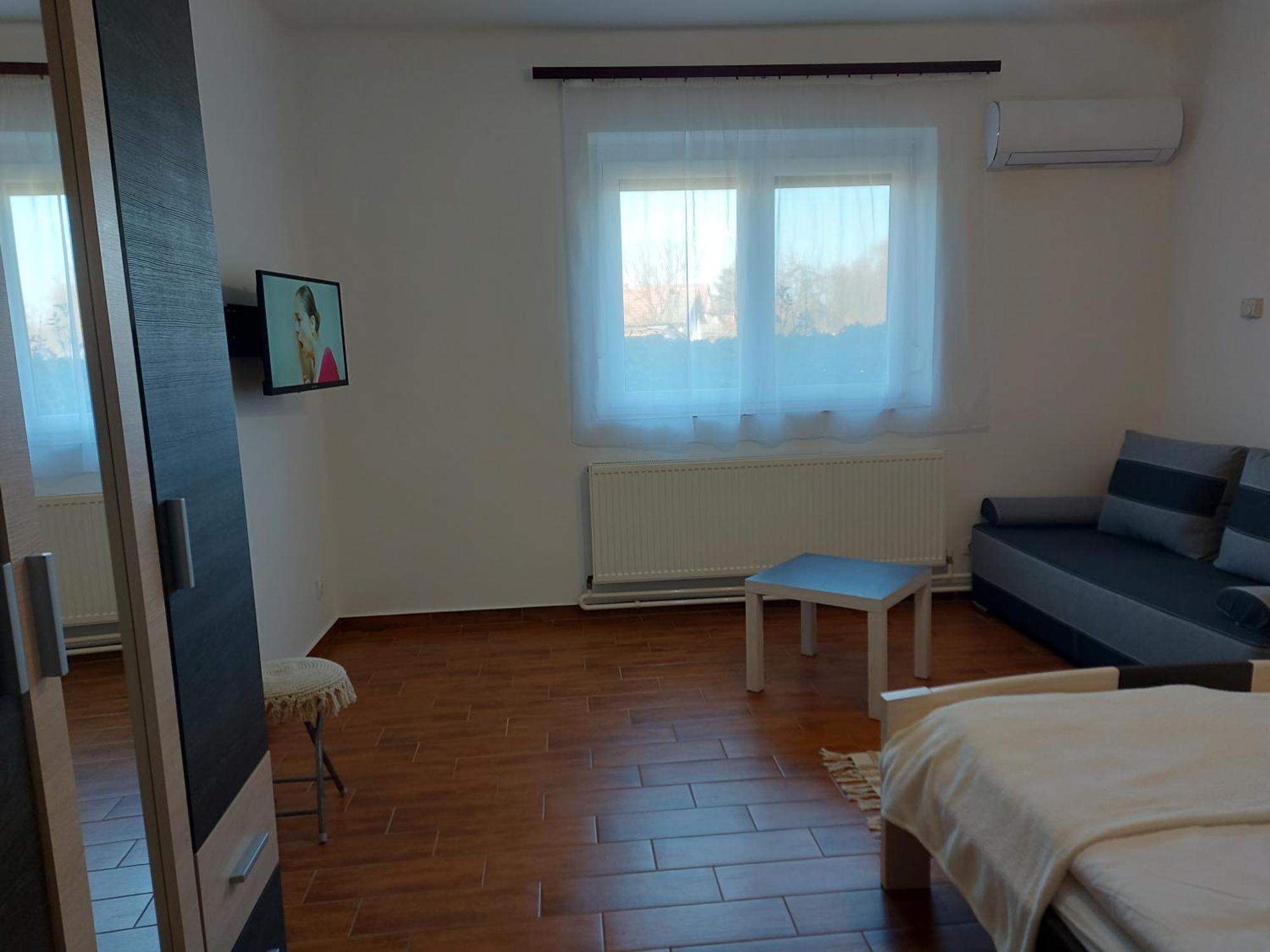 Potyka Apartman Tiszafured Exterior photo