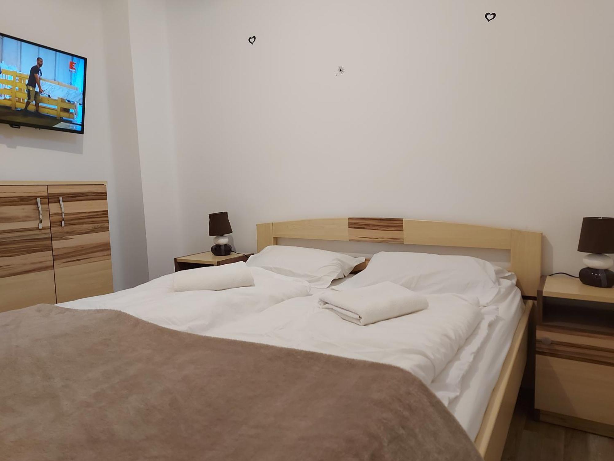 Potyka Apartman Tiszafured Exterior photo